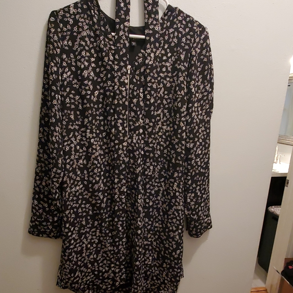 Express long sleeve floral print dress - Picture 3 of 6